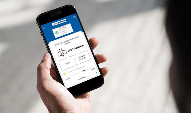 Un utente attiva GoFresh di Poste Italiane