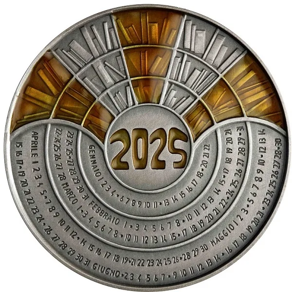 Il dritto della medaglia calendario 2025 dell'IPZS