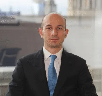 Fabrizio Bianchi, il nuovo head of Italy di Schroders in una foto mezzo busto