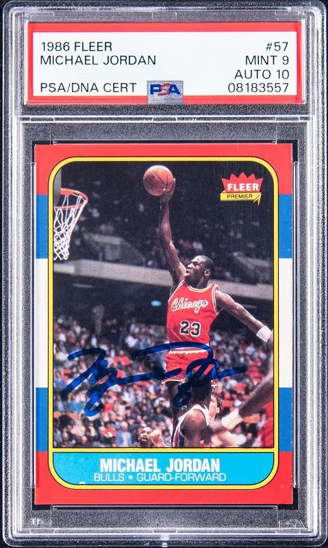 La figurina autografata aftermarket Fleer del 1986 di Michael Jordan