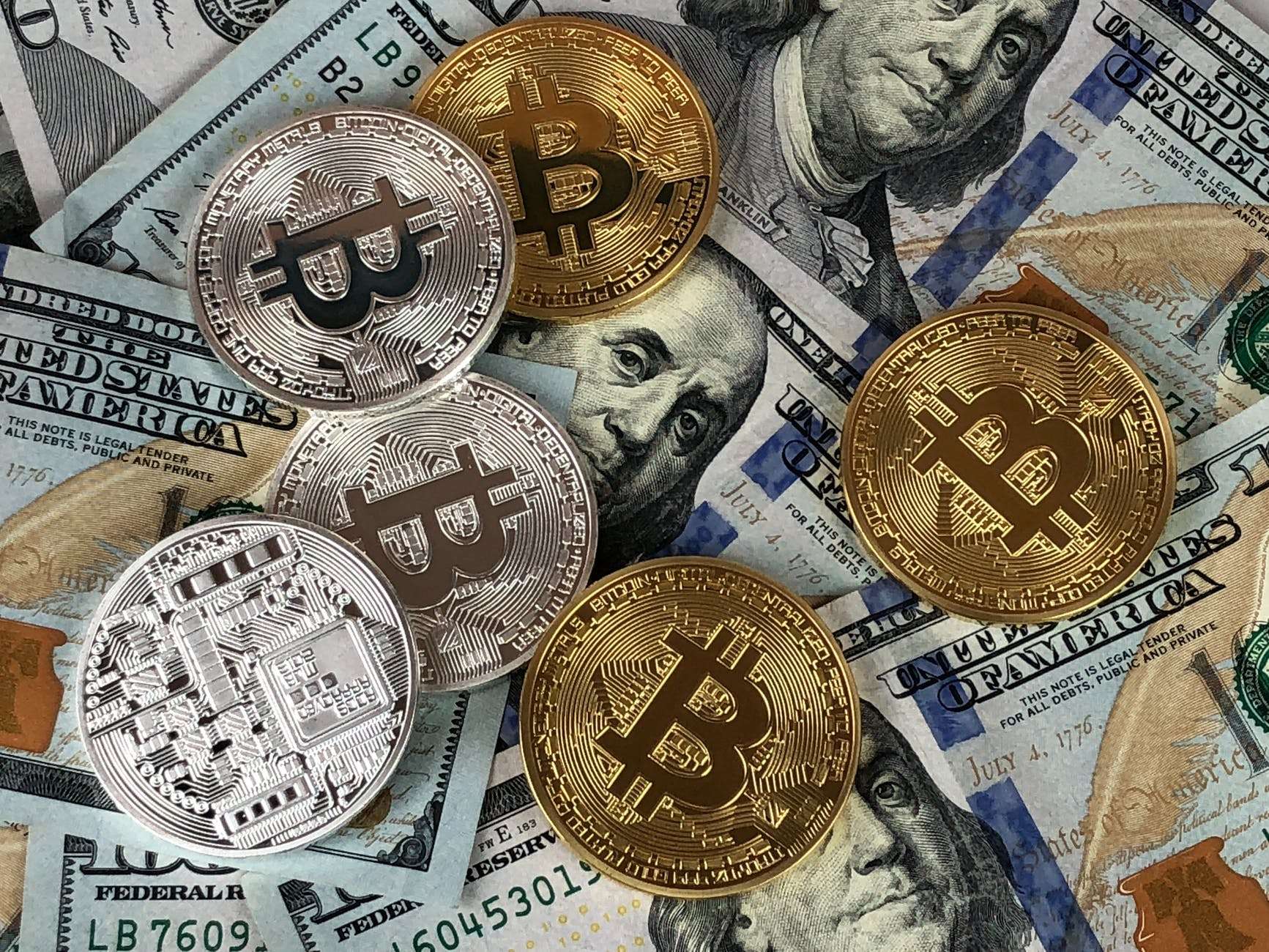 Bitcoin: ecco come gli investitori USA possono sfruttare le perdite fiscali