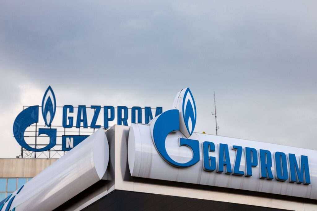 Gazprom: blocco al pagamento dei dividendi, azioni crollano in Borsa