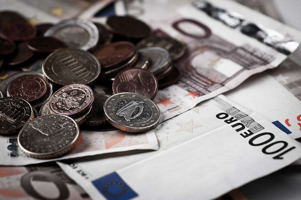 Tassi BCE: per Lagarde fermi per tutto 2022