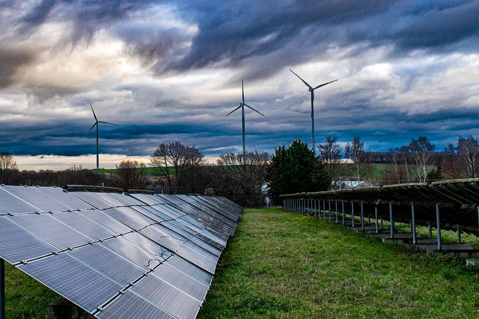Energia green: ecco perché hedge fund aumentano vendite allo scoperto
