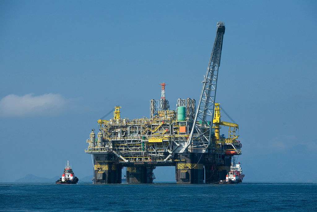 Petrolio: la Cina sospende gli acquisti via mare dalla Russia a causa delle sanzioni