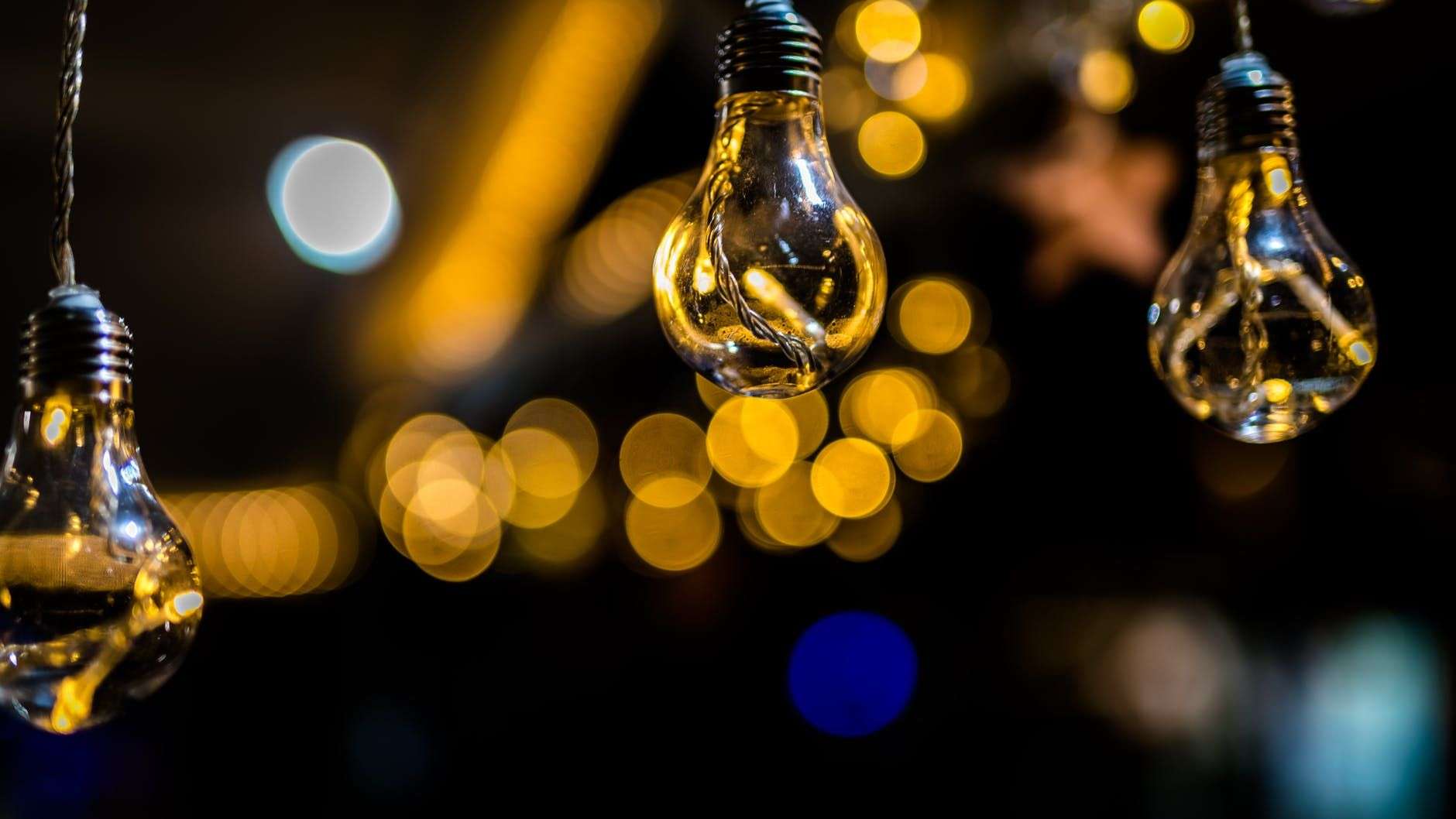 Luce e gas: 20 modi per risparmiare sulle bollette