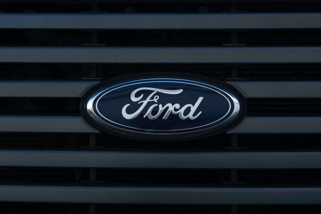 Ford: pronti altri 20 miliardi di dollari per le auto elettriche