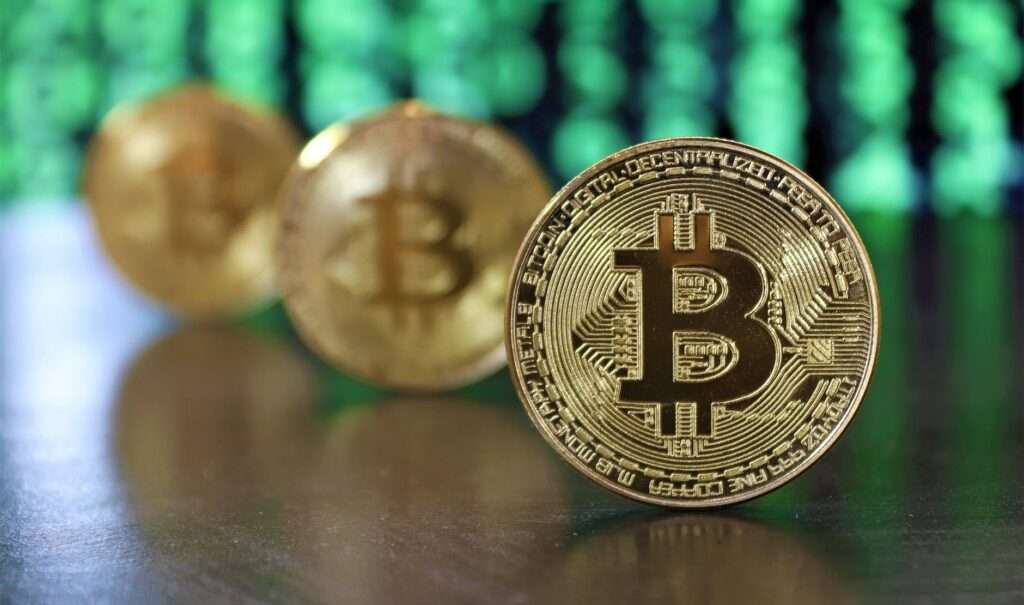 Criptovalute: Goldman Sachs firma primo scambio opzioni OTC su bitcoin