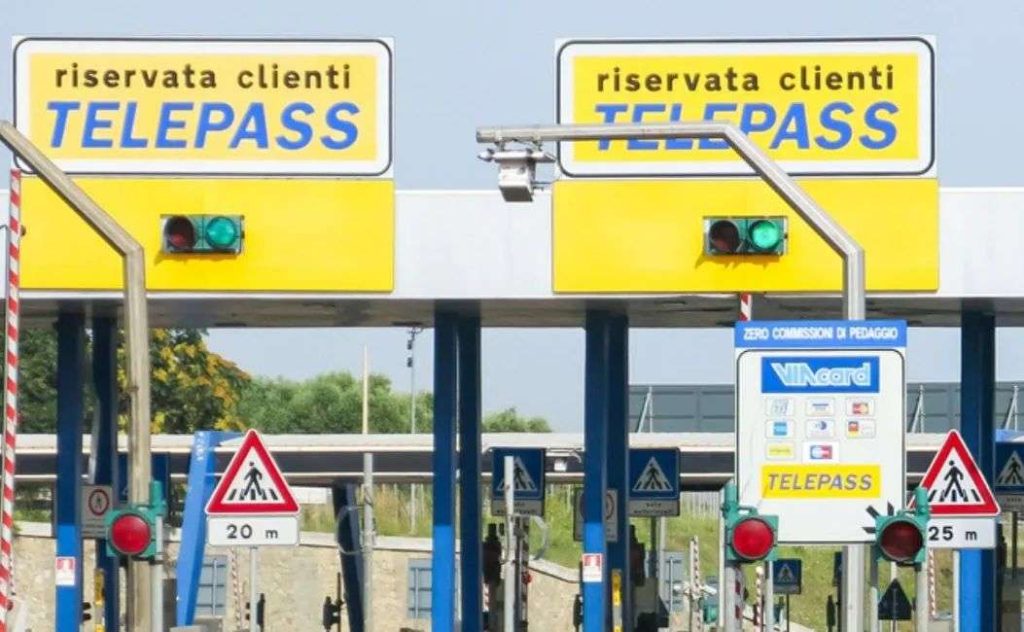 Telepass: da primo luglio 2022 scatta aumento del canone