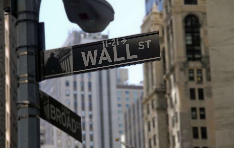 Wall Street entra nel mercato ribassista, ora cosa farà la Fed?