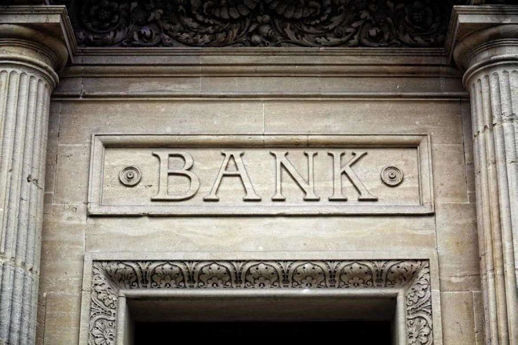 Banche in focus nel contesto di tassi in rialzo, recessione pericolo da evitare