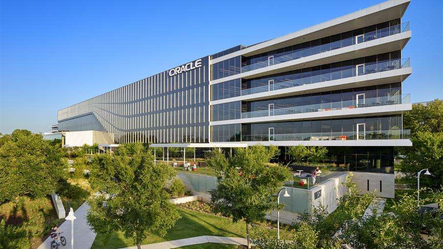Oracle: boom cloud spinge al rialzo i conti. Titolo in rally