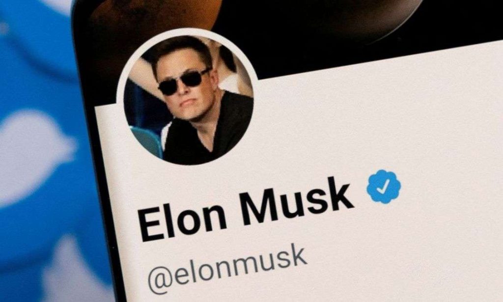 Twitter: Elon Musk si ritira dall'accordo e l'azienda lo porta in Tribunale