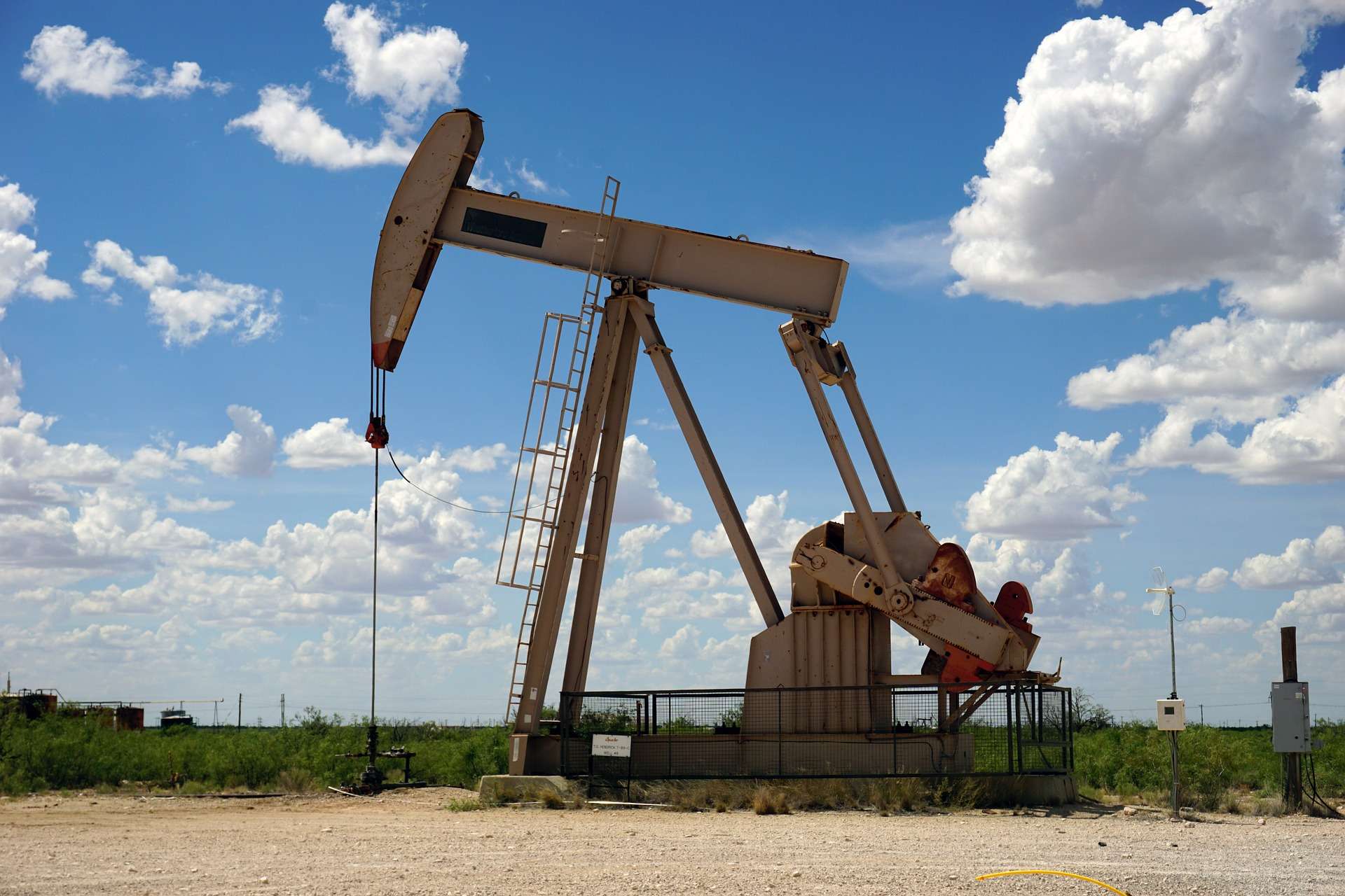 Petrolio: la forza delle quotazioni non è trainata solo dal conflitto Russia-Ucraina