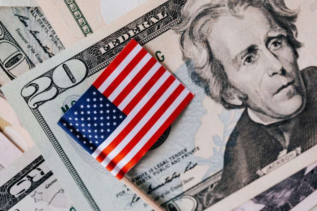Dollaro USA: 2 fattori che potrebbero indebolire la valuta americana