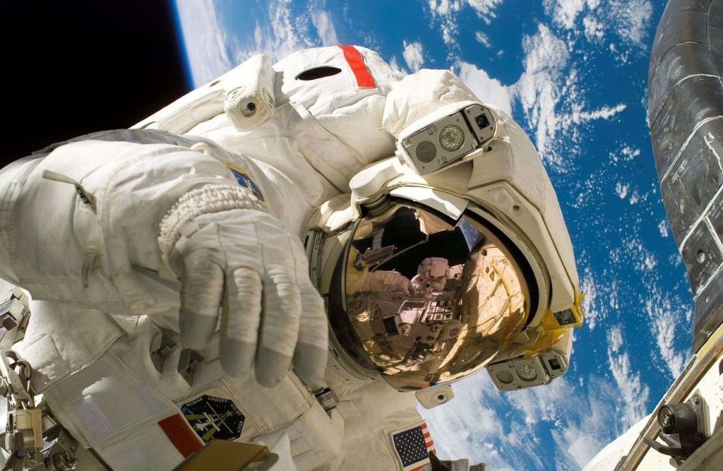 industria spaziale italiana