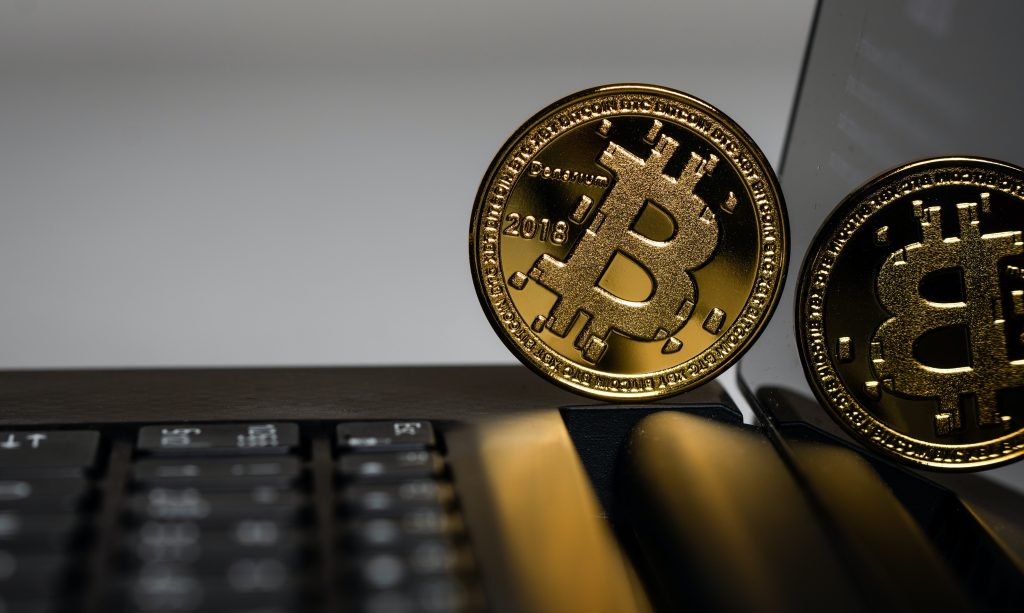 Bitcoin, sempre più diffuso tra i giovani