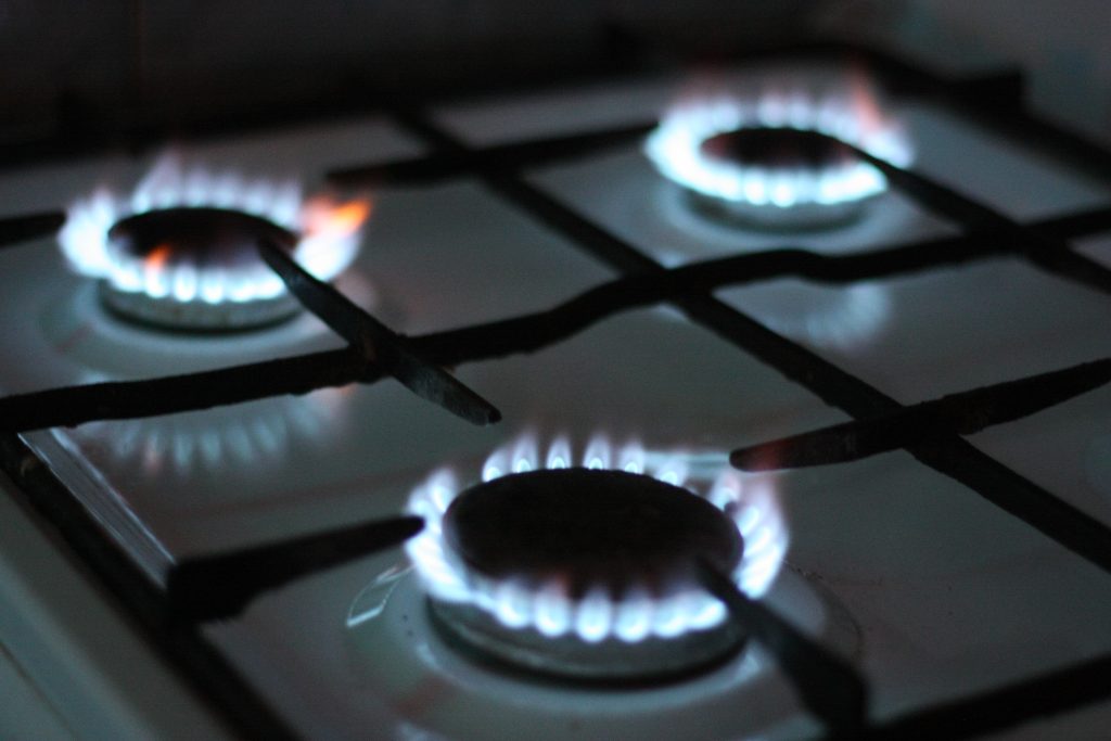 Italia cicala, a marzo senza gas
