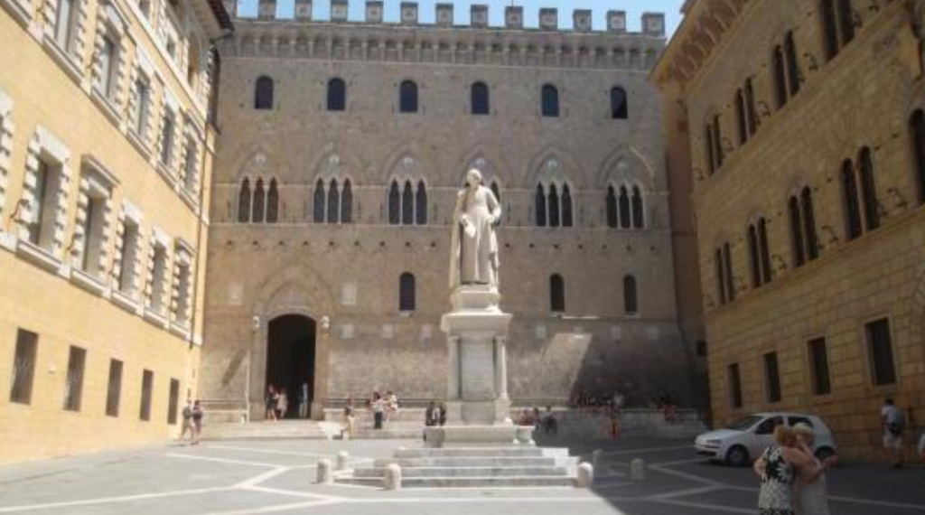 La sede storica di Mps, Rocca Salimbeni