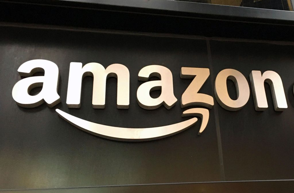 Trimestrale Amazon manca previsioni di fatturato