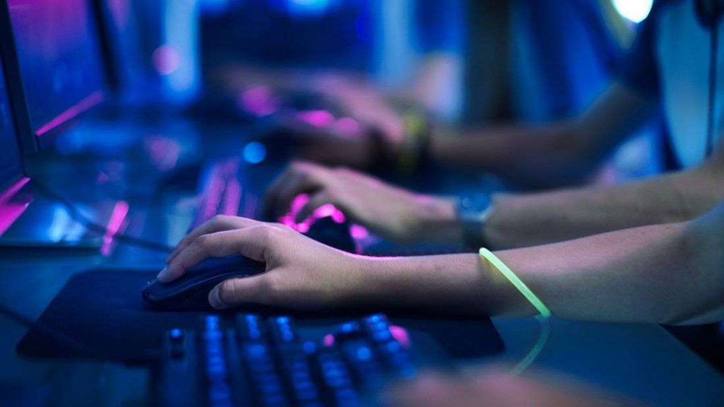 Settore gaming: nel 2022 atteso rallentamento