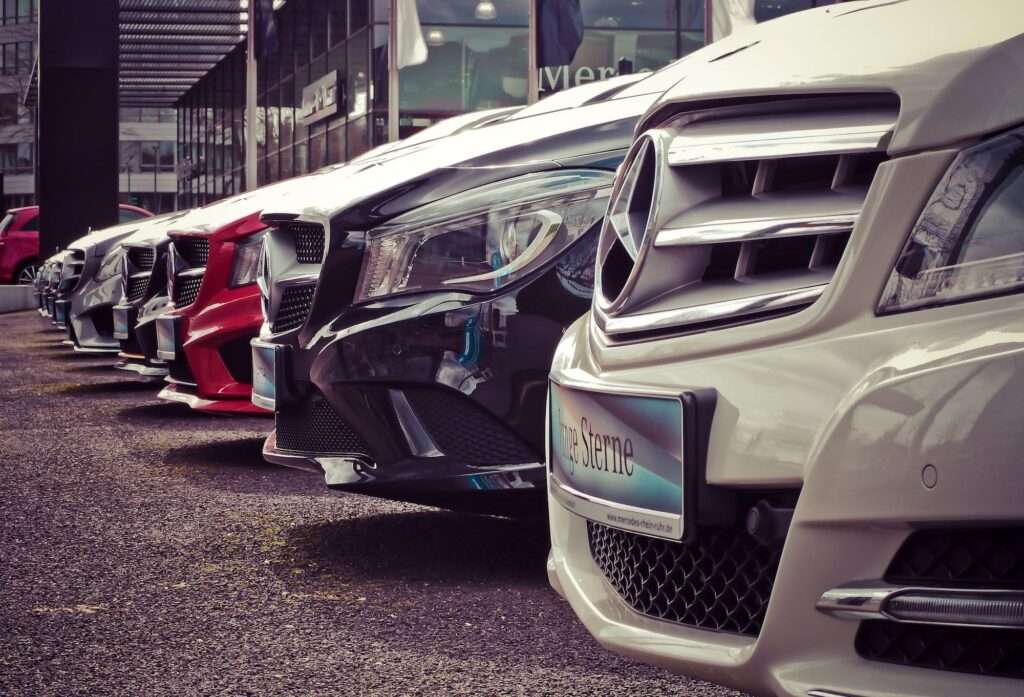 Calcolo del finanziamento auto: rata del prestito e simulazioni