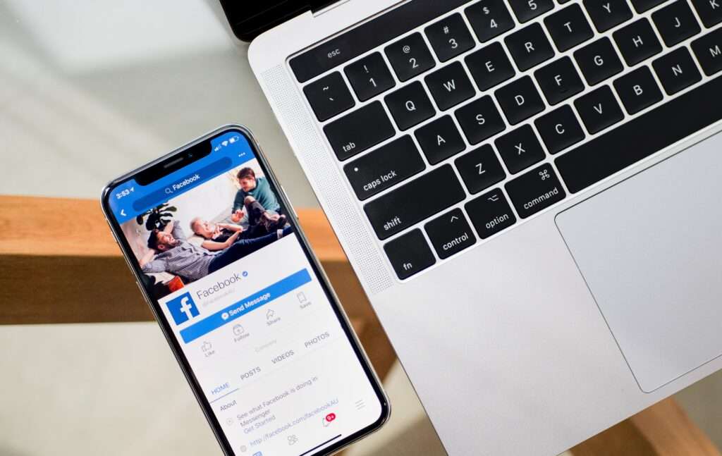 Facebook, ora propone anche un servizio in abbonamento