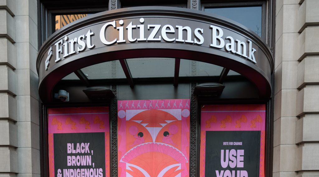SVB: First Citizens firma l'accordo di acquisizione della banca fallita