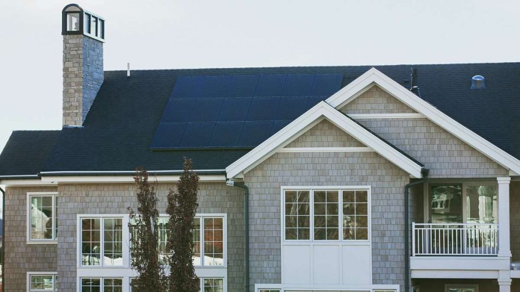 Vivint Solar su Unsplash: https://unsplash.com/it/foto/_XxvXRdacDo