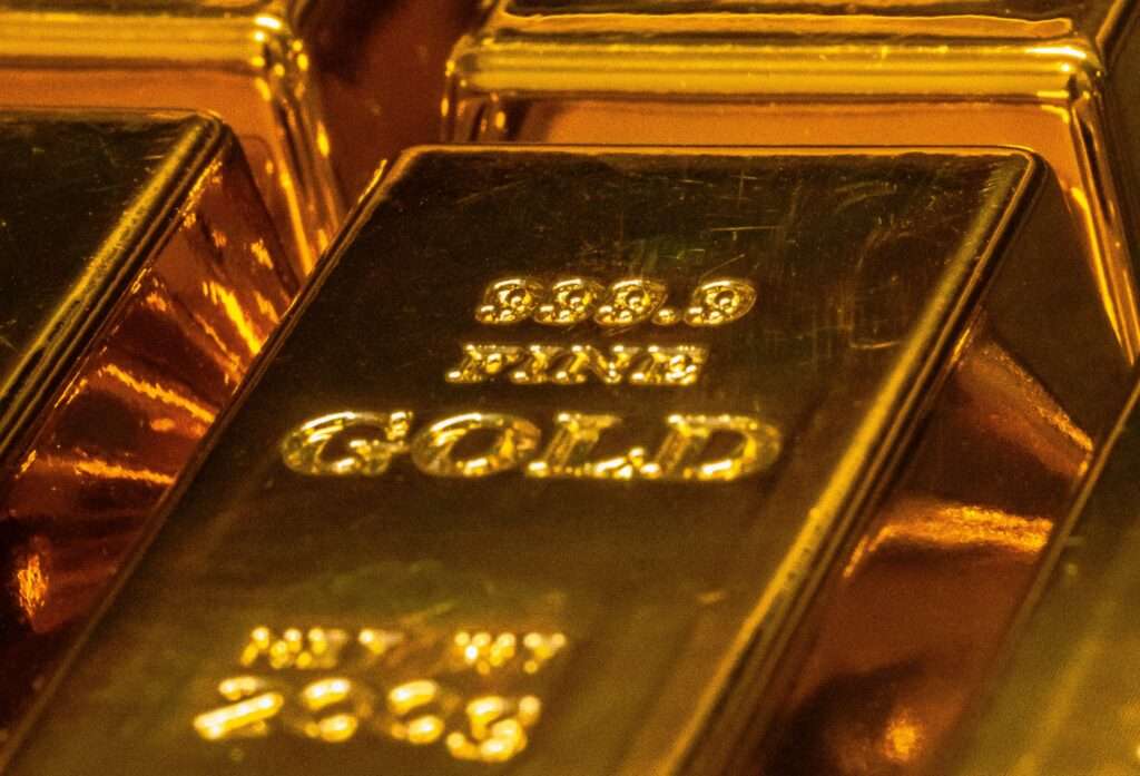 Un lingotto di oro puro