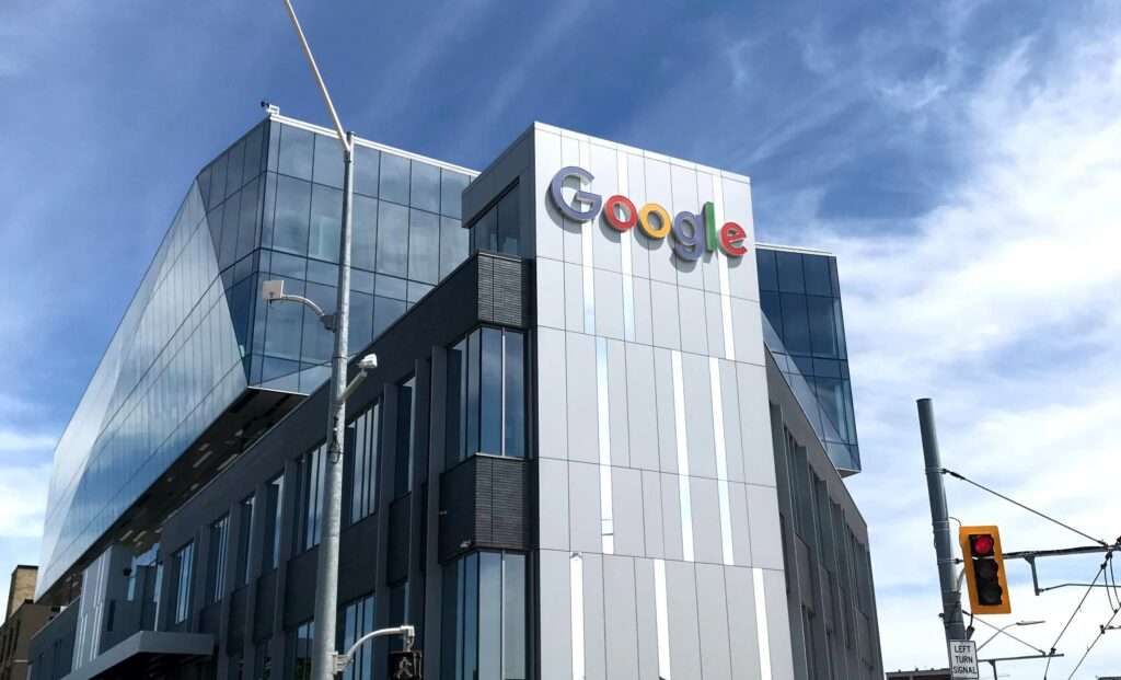 Nell'immagine i palazzo di una delle sedi di Google