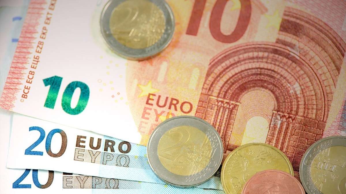 Una macchina conta soldi
