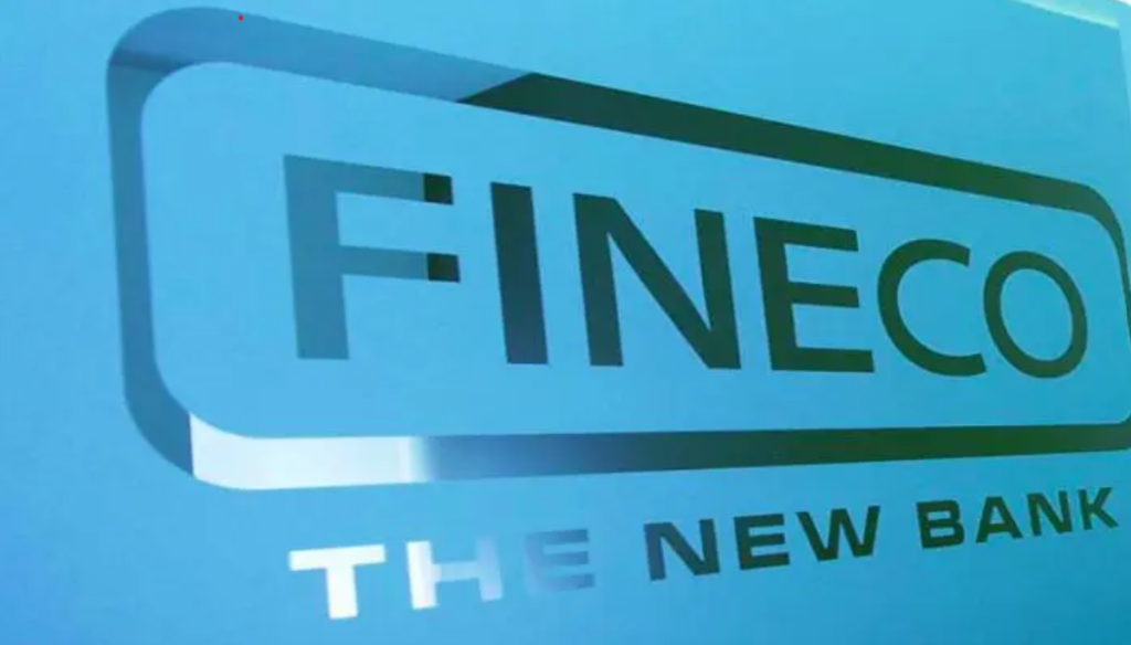 Nell'immagine la vetrina di un negozio di consulenti finanziari di Fineco