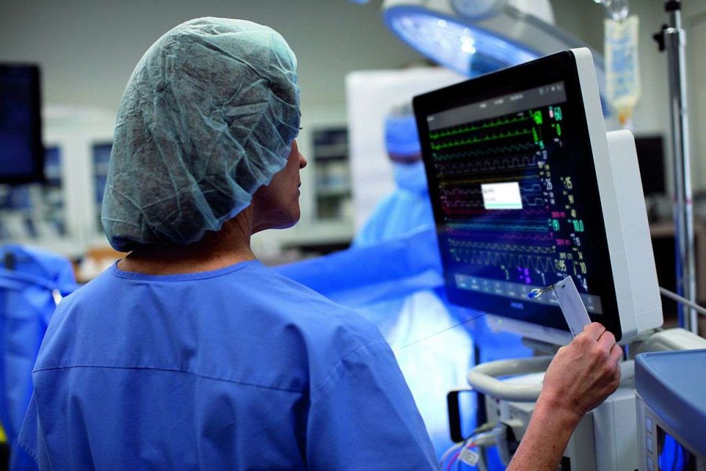Azioni Exor: con Philips punta su tecnologia e salute, cosa fare in Borsa?