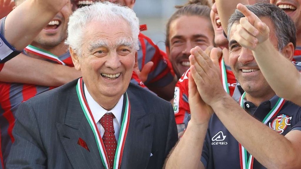 Giovanni Arvedi alla festa promozione della Cremonese