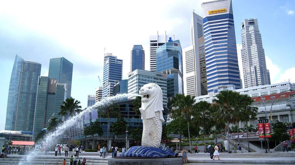 Banche Singapore tra frode e riciclaggio, tremano gli investitori stranieri