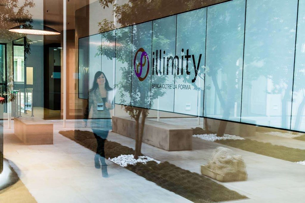 L'interno di una sede di illimity, la banca fondata da corrado passera