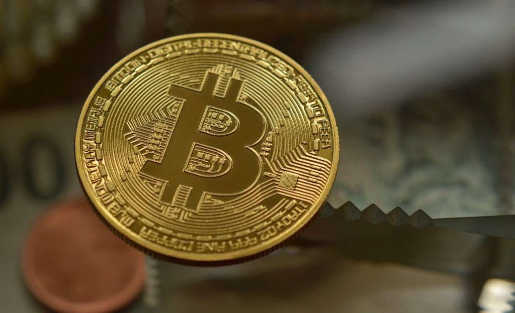 ETF Bitcoin spot: emergono preoccupazioni per la stabilità finanziaria