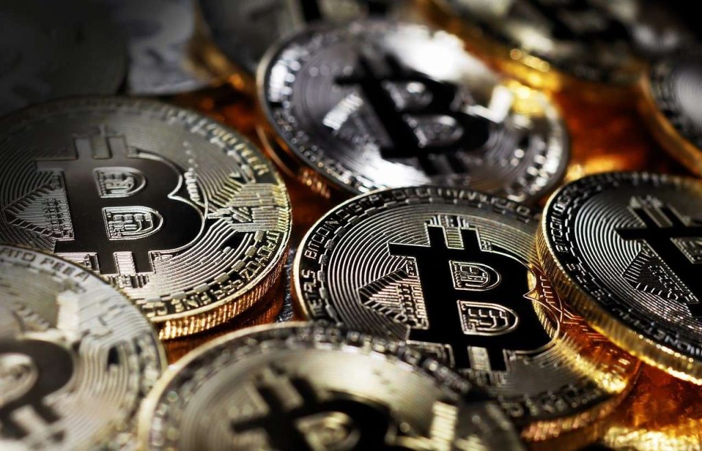 Bitcoin: rallentano i deflussi da Grayscale e il prezzo si stabilizza a $ 40.000