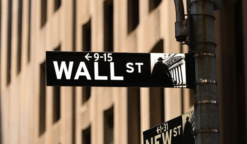 Wall Street: per Oppenheimer ci sarà una pausa del rally prima delle trimestrali