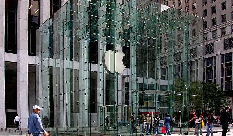 Apple: senza intelligenza artificiale potrebbe diventare un'azione value