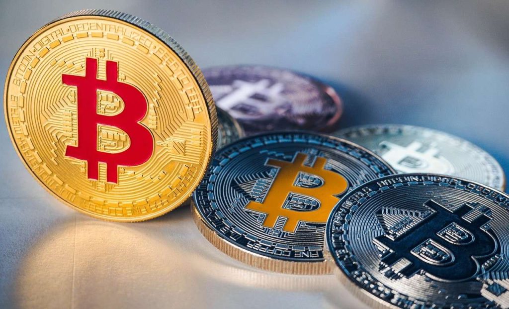 Bitcoin: nuovo record storico, crescono i portafogli milionari
