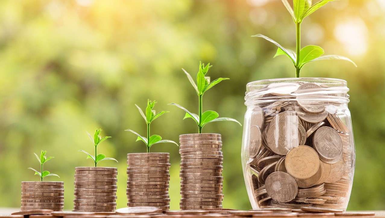 Azioni: record di dividendi nel 2023 grazie alle banche