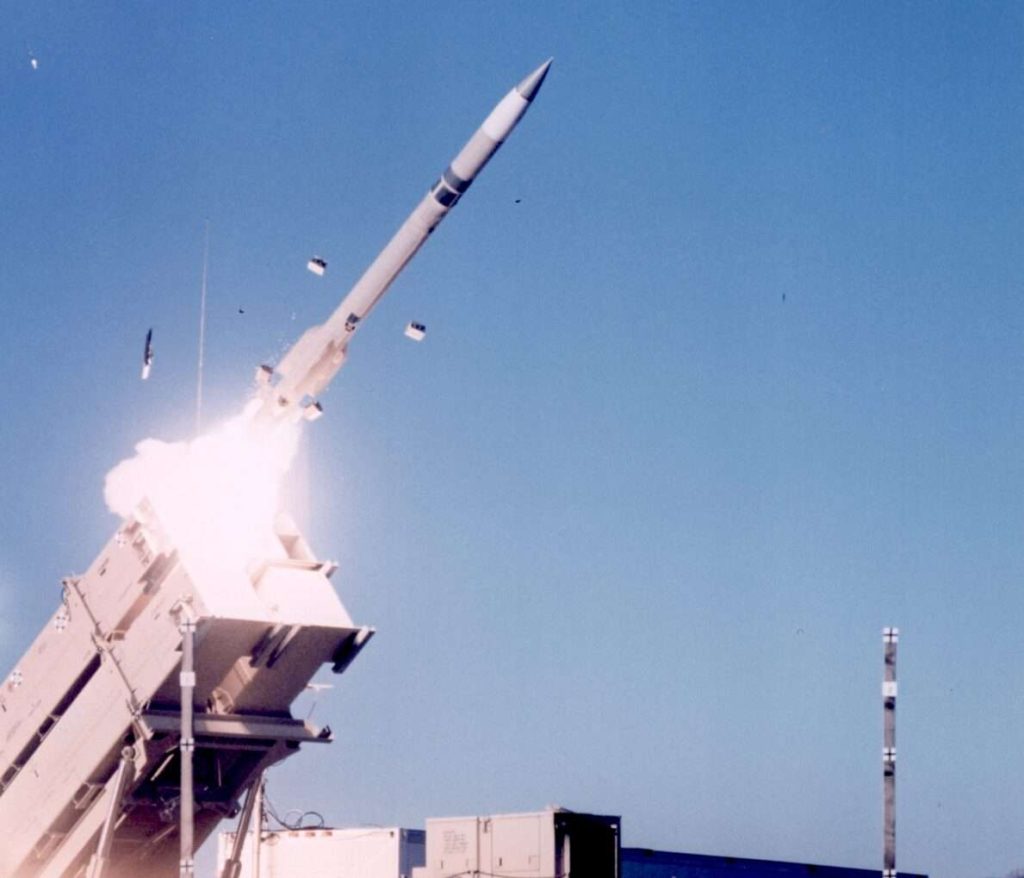 Nell'immagine il lancio di un missile dal sistema antimissile di Loockeed Martin