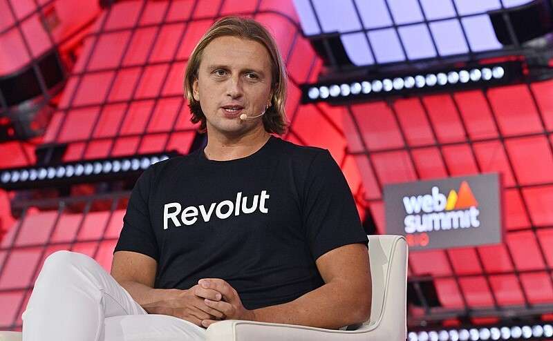 Revolut venderà azioni esistenti per 500 milioni di dollari, ecco perché