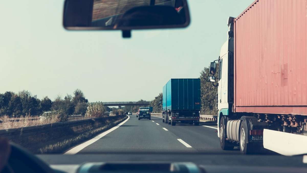 Camion in autostrada