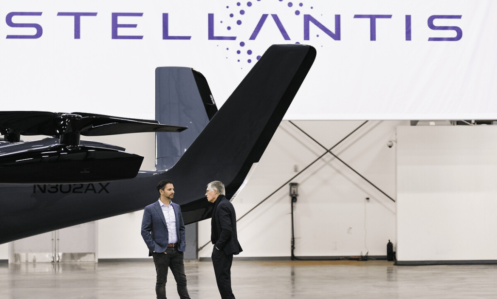 Stellantis: confermati gli obiettivi 2024 ma le azioni crollano, ecco perché