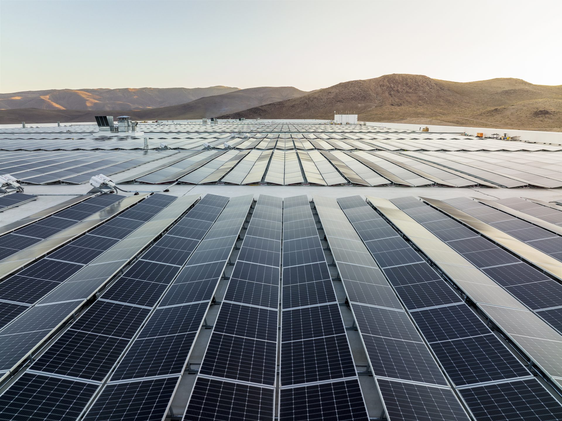 La gigafactory di Tesla nel Nevada