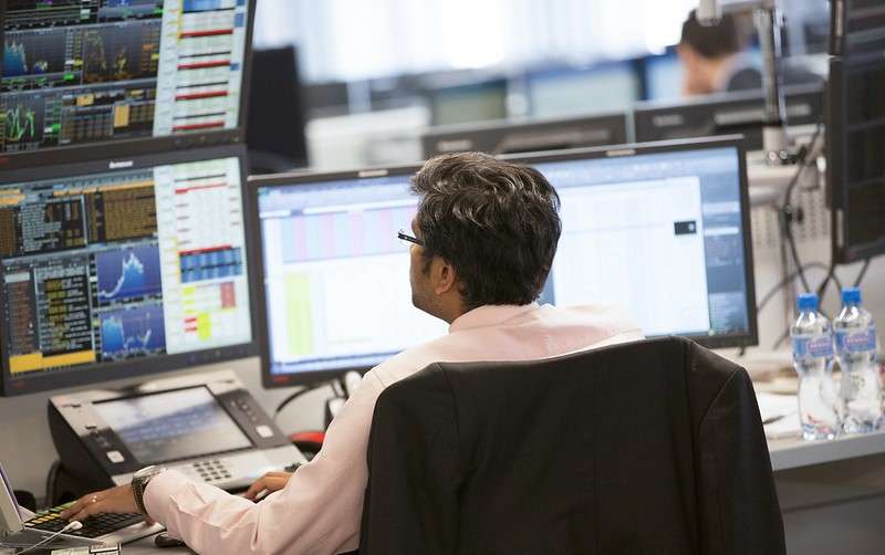 Azioni europee: BofA, rischio sell-off con i tagli alle guidance