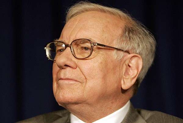 Warren Buffett scarica ancora azioni BofA, qual è il motivo?